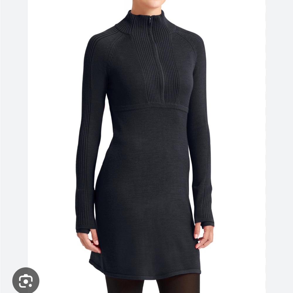 Athleta Navy Blue OLYMPIA SWEATER DRESS size medium